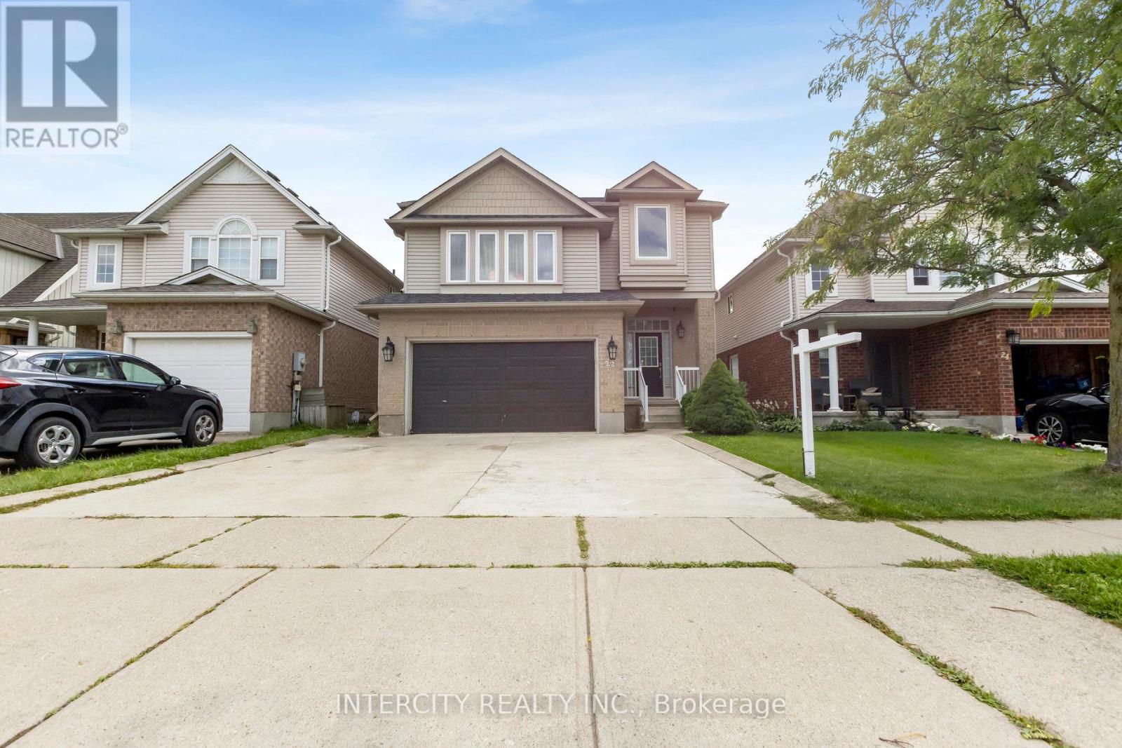 Property at 28 VIVIAN BAULK STREET image 1