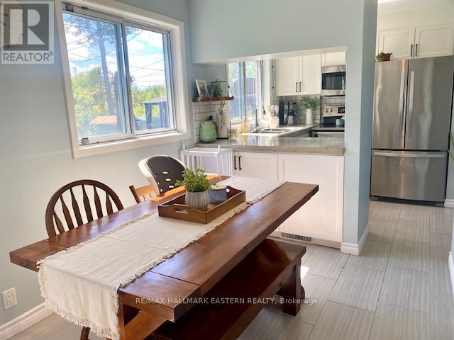 3 Maryknoll Avenue, Kawartha Lakes, Ontario  K9V 1A7 - Photo 4 - X12375013