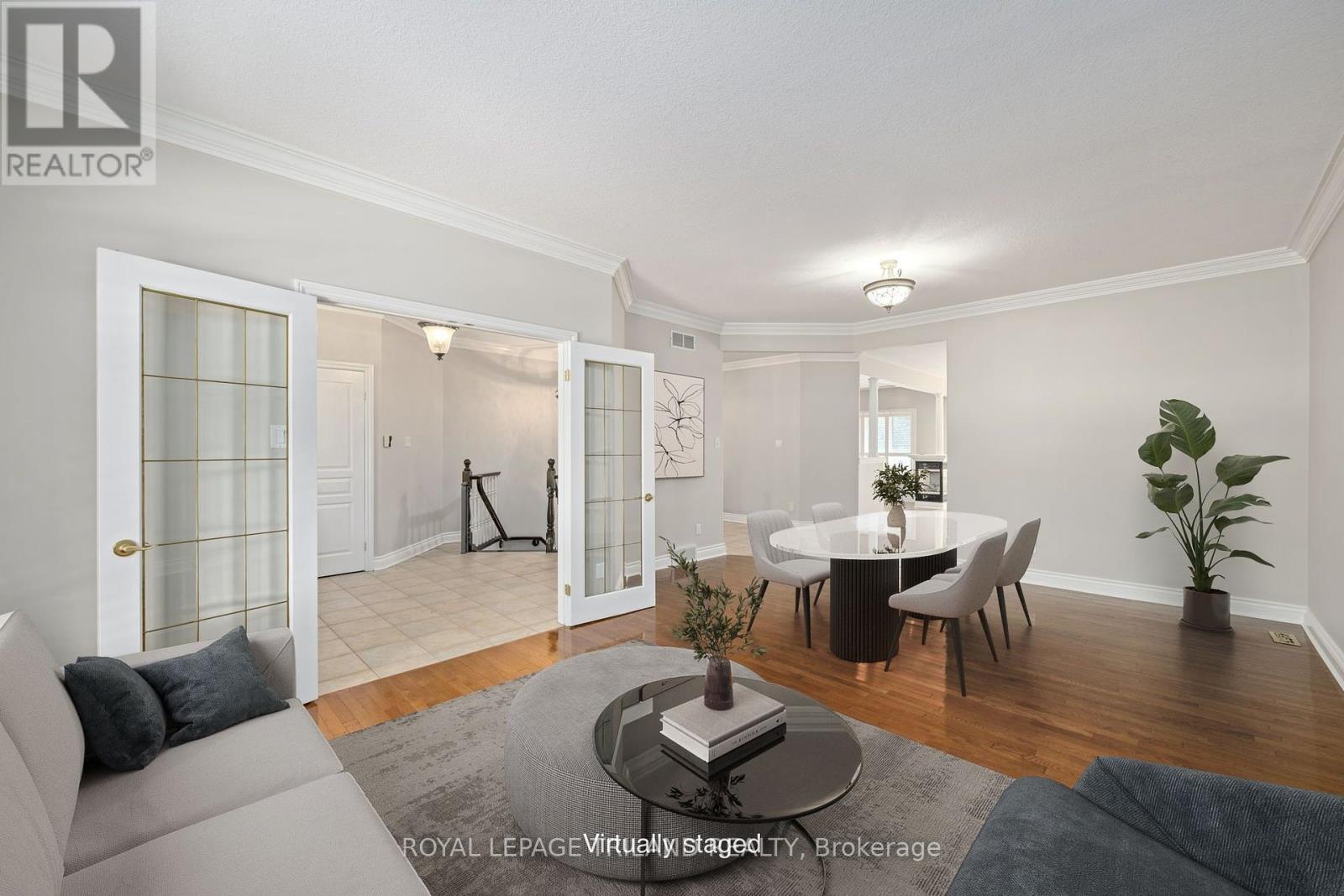 1 - 537 Crestwood Drive, London South, Ontario  N6K 1Y1 - Photo 4 - X12339602