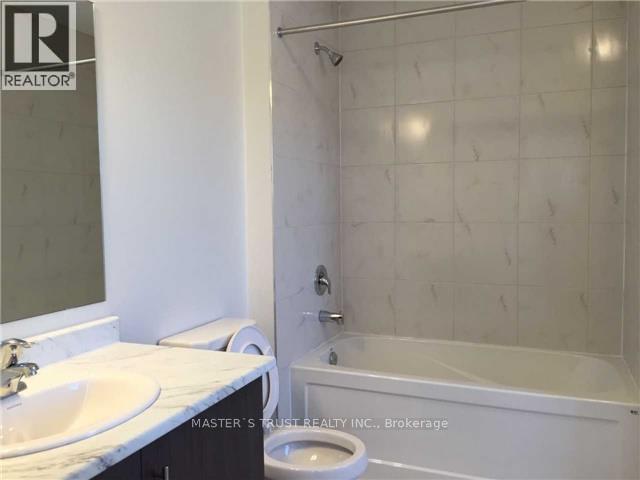 73 Sharonview Crescent, East Gwillimbury, Ontario  L9N 0L6 - Photo 13 - N12389119
