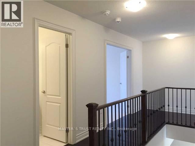 73 Sharonview Crescent, East Gwillimbury, Ontario  L9N 0L6 - Photo 10 - N12389119