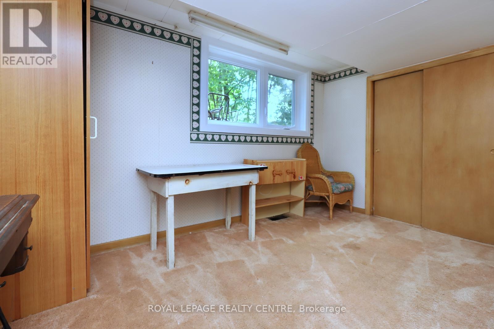 3338 Enniskillen Circle, Mississauga, Ontario  L5C 2M8 - Photo 31 - W12370580