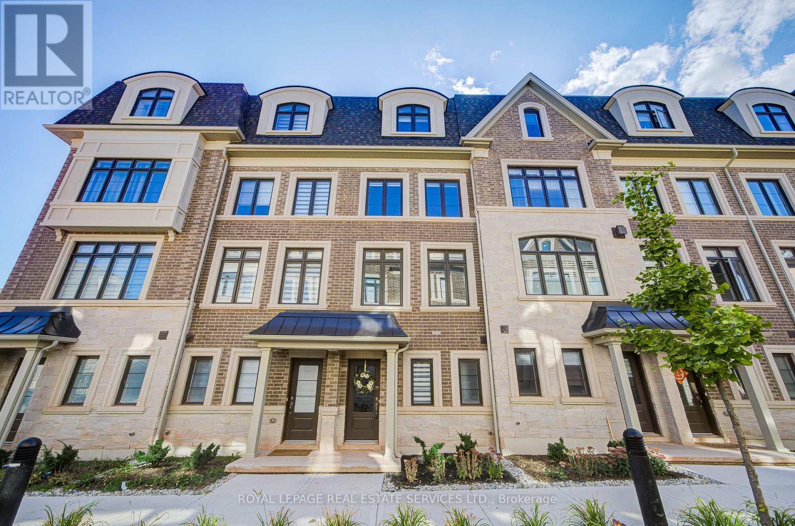 23 - 270 Melody Common, Oakville (Ro River Oaks), Ontario  L6H 8A5 - Photo 1 - W12390723