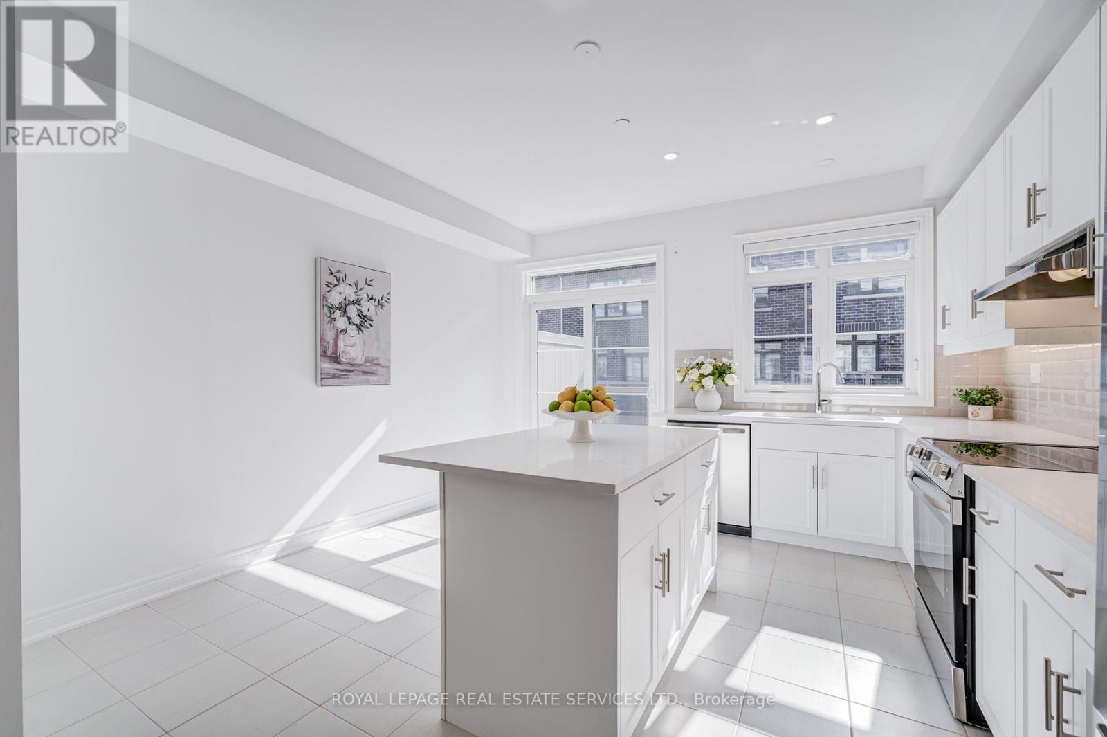23 - 270 Melody Common, Oakville (Ro River Oaks), Ontario  L6H 8A5 - Photo 11 - W12390723