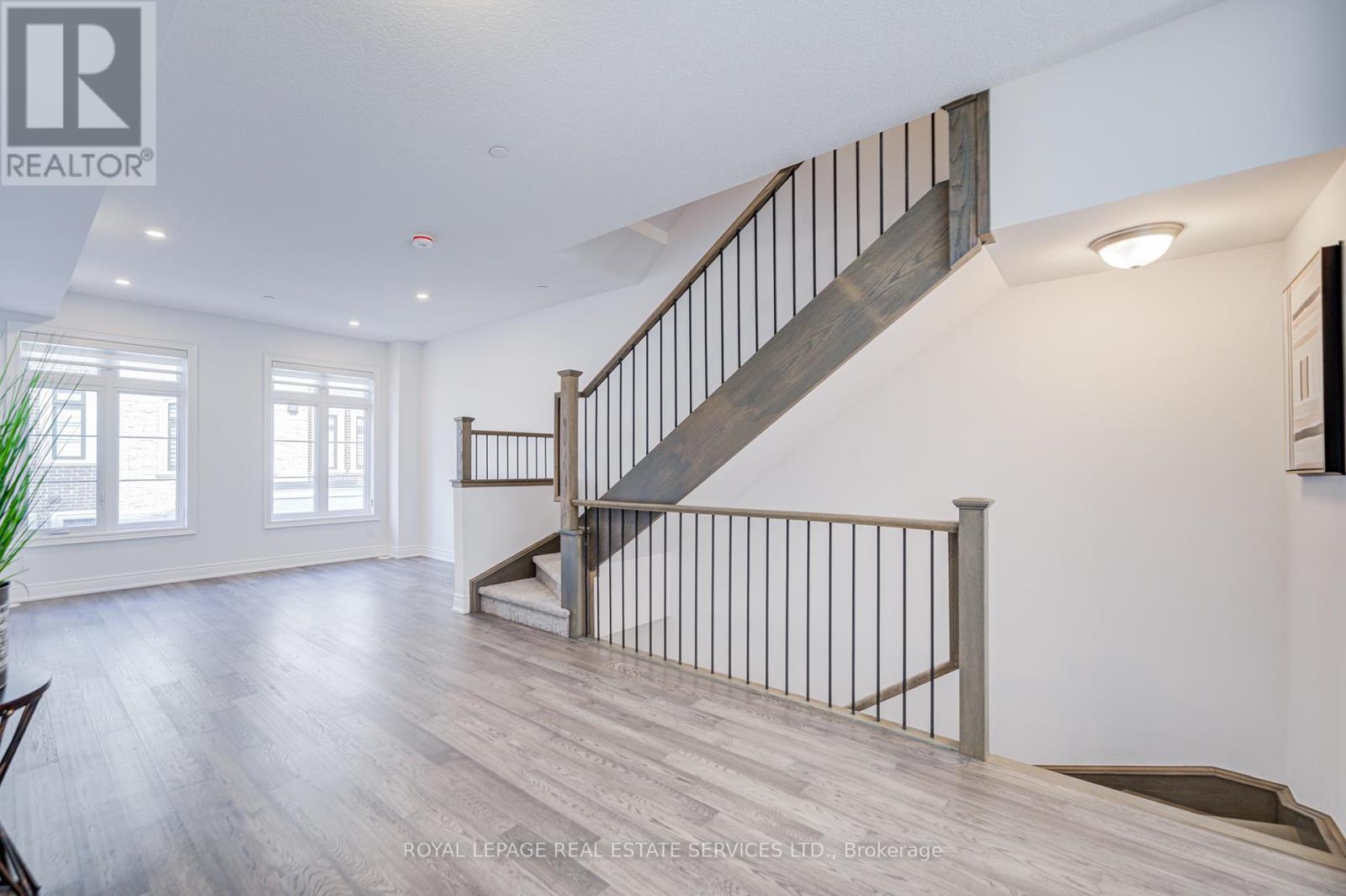 23 - 270 Melody Common, Oakville (Ro River Oaks), Ontario  L6H 8A5 - Photo 6 - W12390723