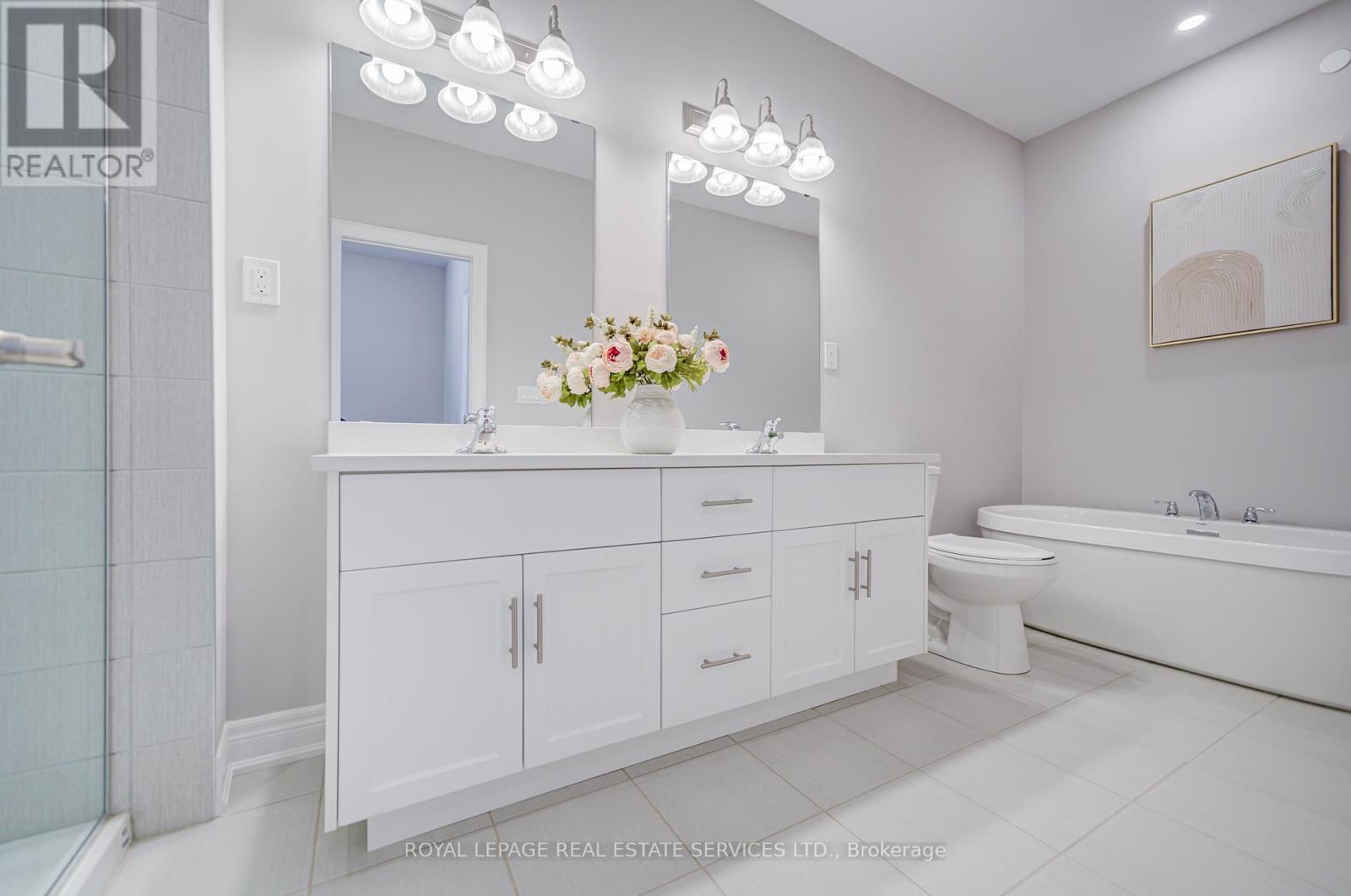 23 - 270 Melody Common, Oakville (Ro River Oaks), Ontario  L6H 8A5 - Photo 22 - W12390723