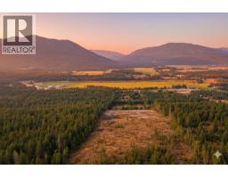 3311 Colton Road Tappen / Sunnybrae, Tappen, Ca
