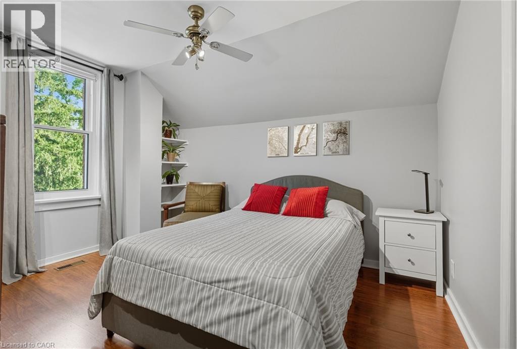 33 Broadway Avenue, Hamilton, Ontario  L8S 2V6 - Photo 28 - 40768087