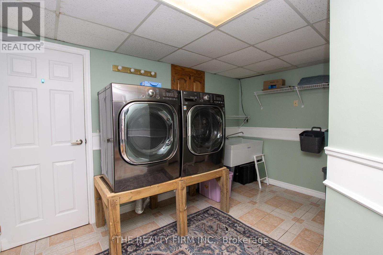 145 Walker Street, West Elgin, Ontario  N0L 2P0 - Photo 33 - X12389377