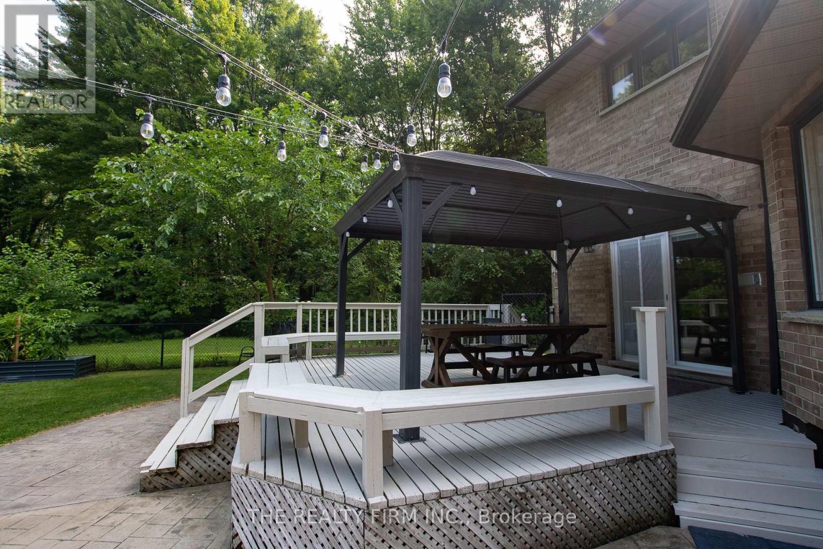 145 Walker Street, West Elgin, Ontario  N0L 2P0 - Photo 43 - X12389377