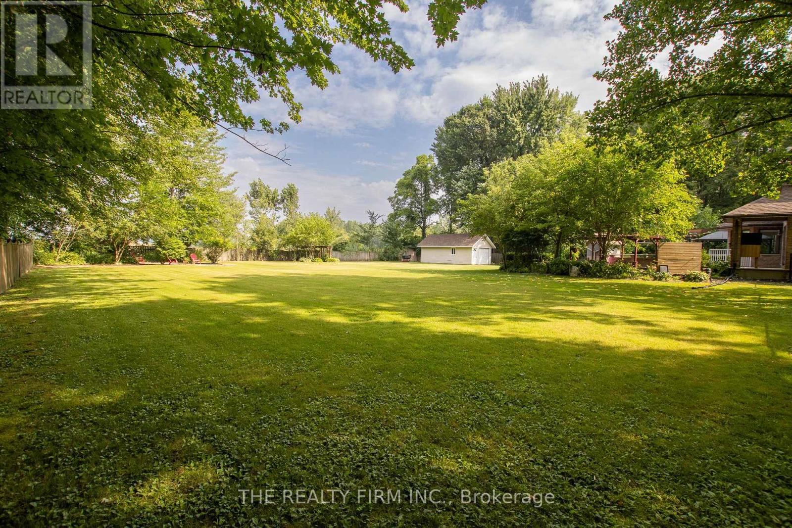 145 Walker Street, West Elgin, Ontario  N0L 2P0 - Photo 45 - X12389377