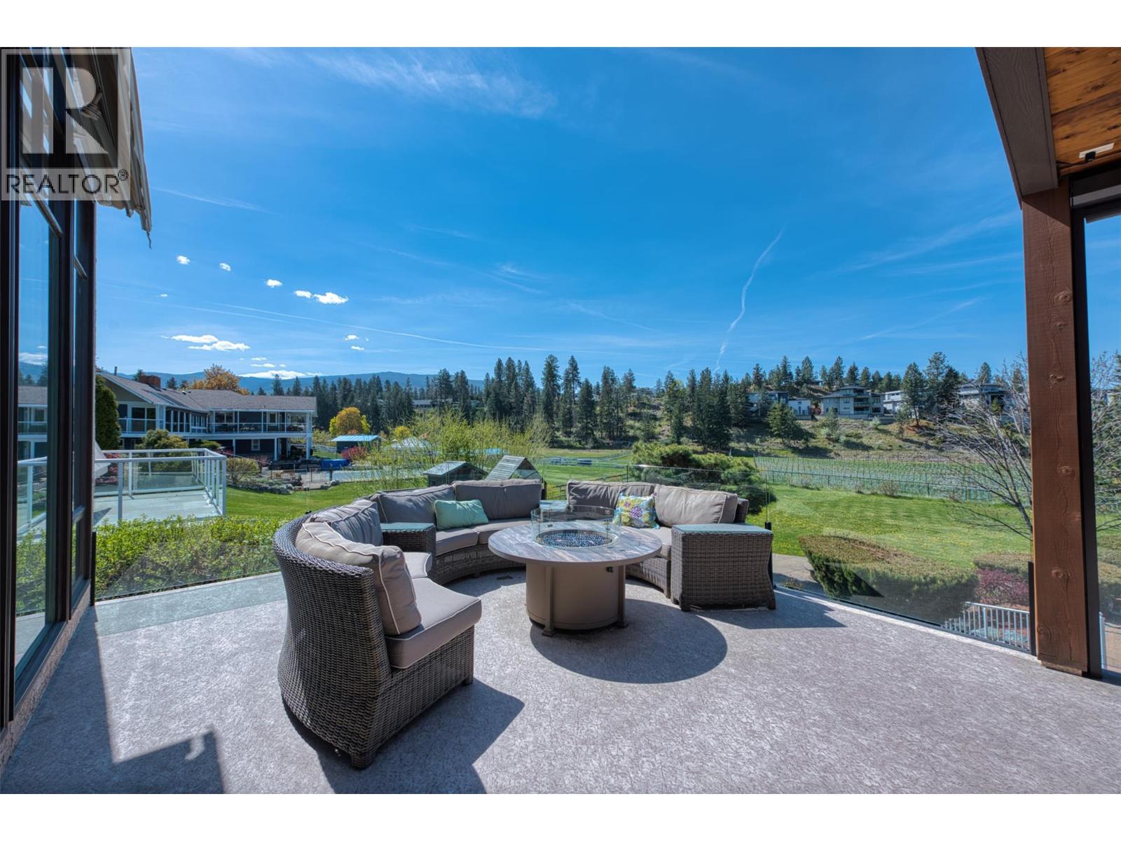 1117 Crawford Road, Kelowna, British Columbia  V1Z 3L7 - Photo 51 - 10362163