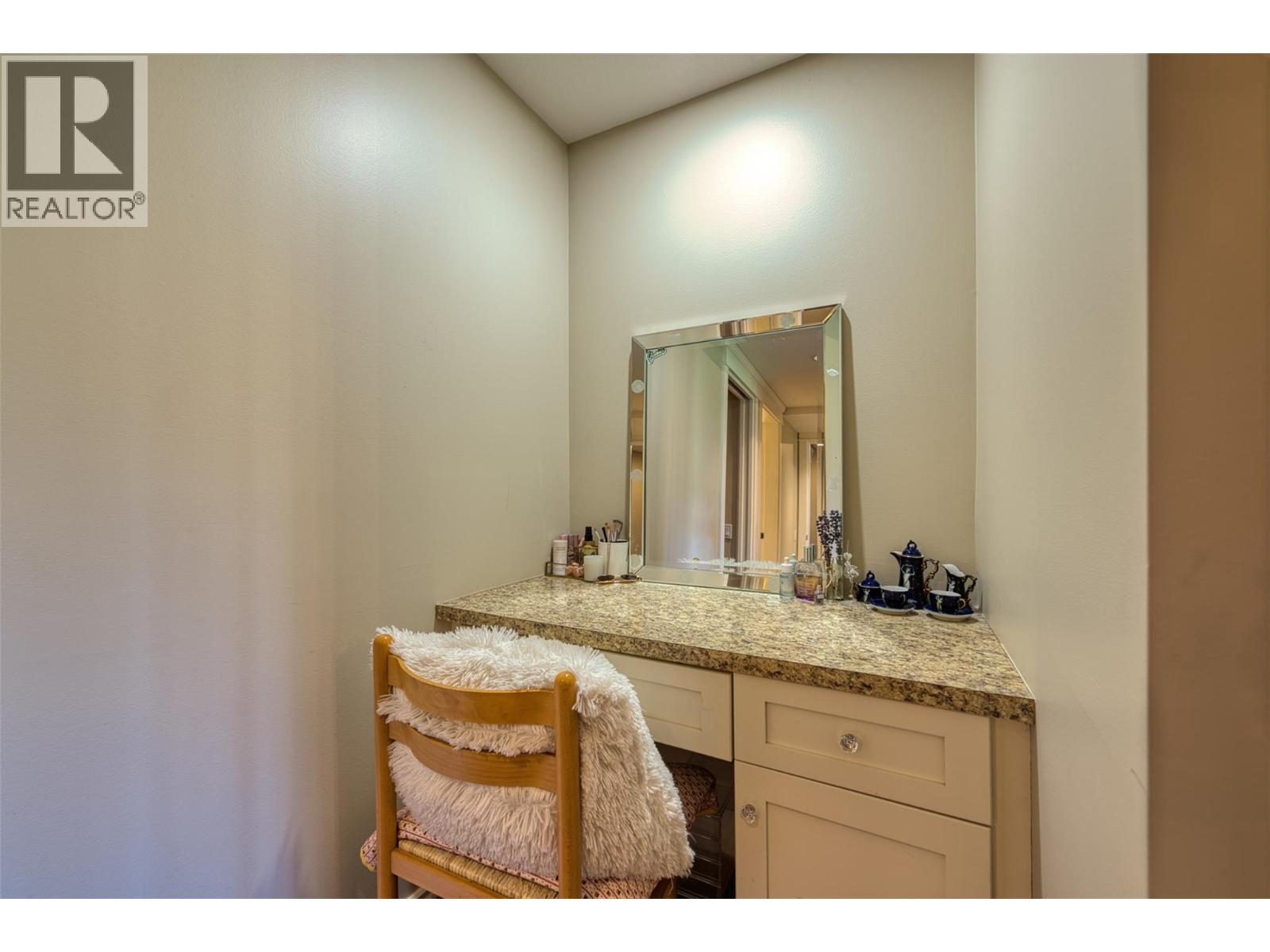 1117 Crawford Road, Kelowna, British Columbia  V1Z 3L7 - Photo 79 - 10362163