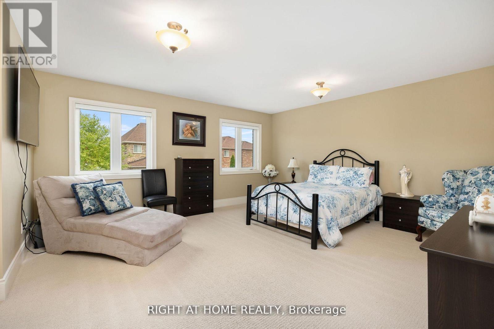 25 Charterhouse Drive N, Whitby, Ontario  L1R 3R8 - Photo 21 - E12392660
