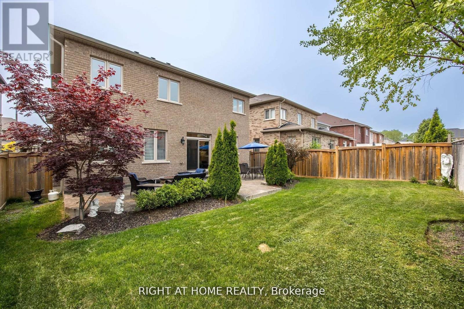 25 Charterhouse Drive N, Whitby, Ontario  L1R 3R8 - Photo 33 - E12392660