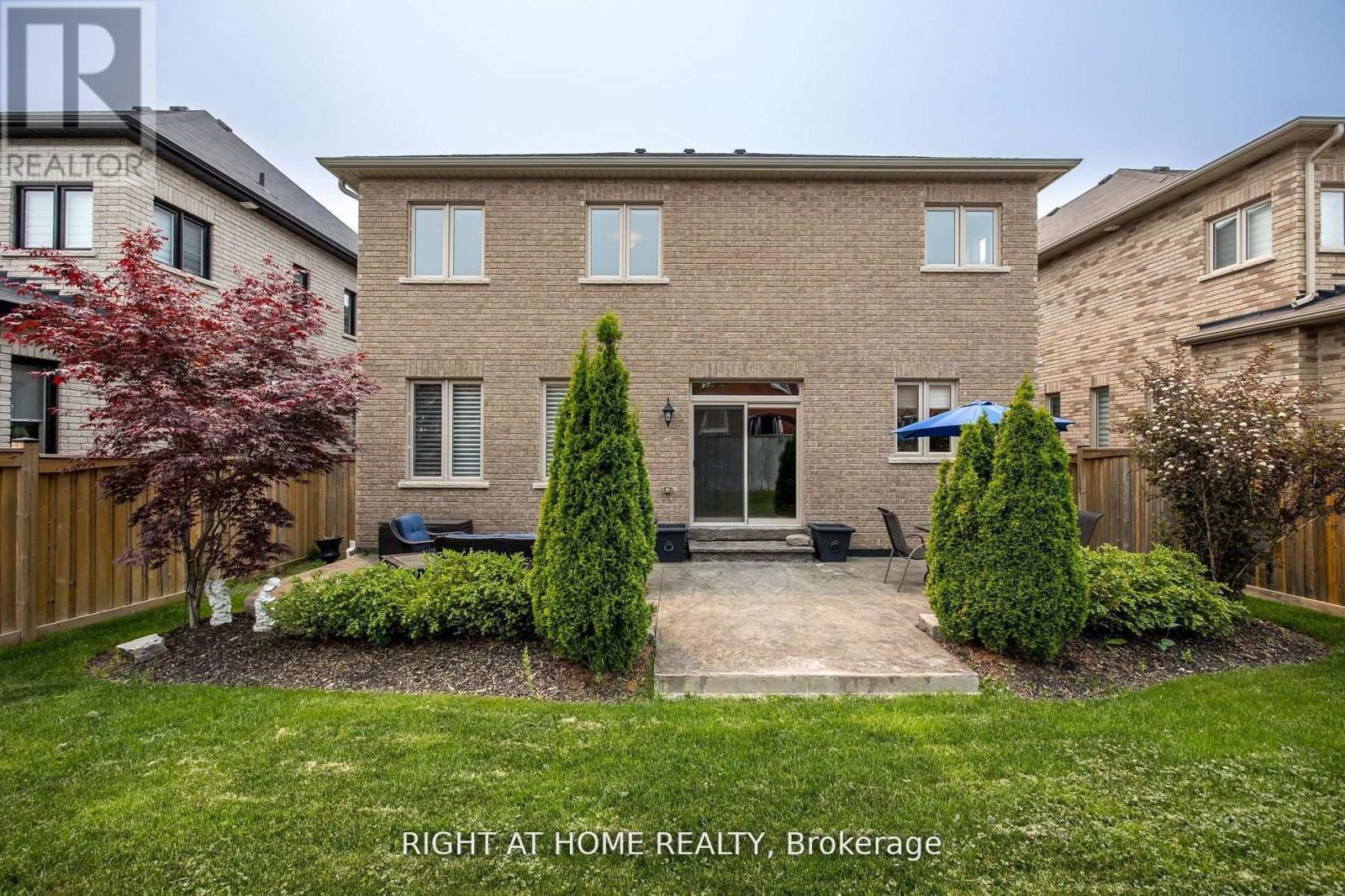 25 Charterhouse Drive N, Whitby, Ontario  L1R 3R8 - Photo 35 - E12392660