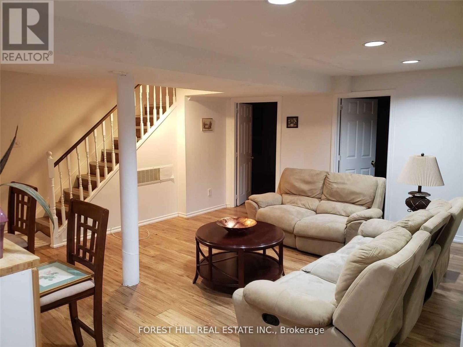 LOWER - 27 HIRAM ROAD, Richmond Hill, Ontario