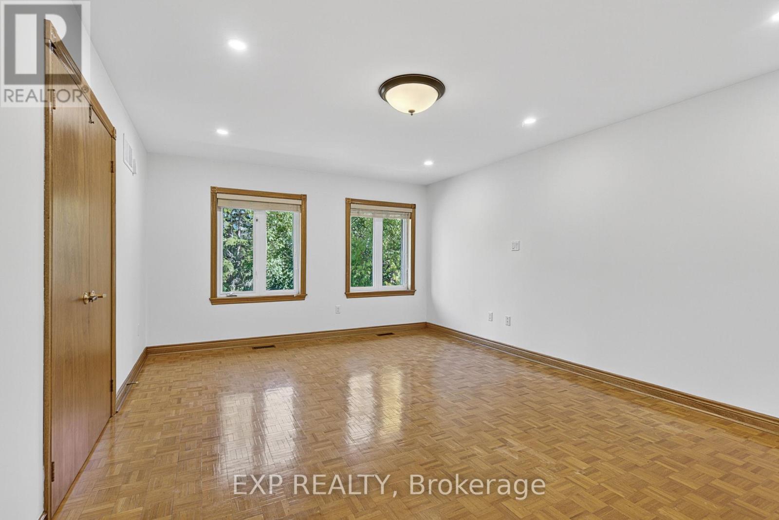 315 Stephanie Boulevard, Vaughan (Kleinburg), Ontario  L4L 1A6 - Photo 19 - N12392580