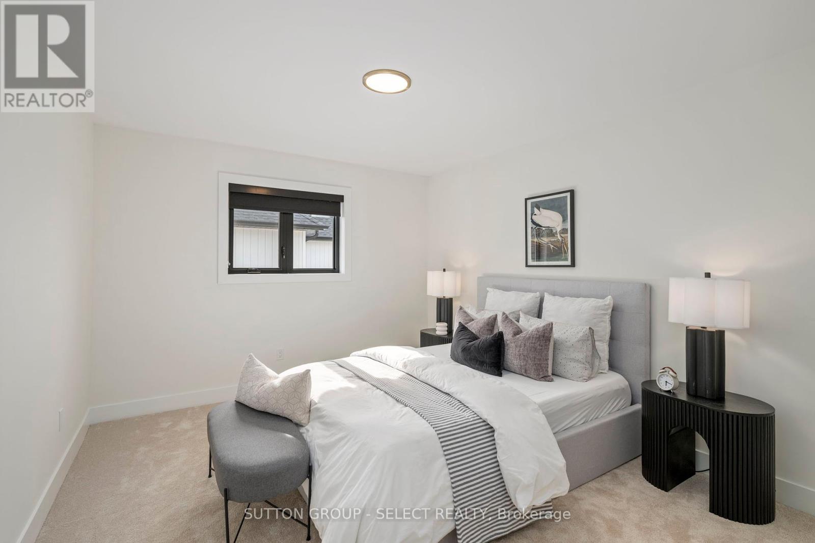 40 Royal Crescent, Southwold, Ontario  N5P 0G5 - Photo 40 - X12392715