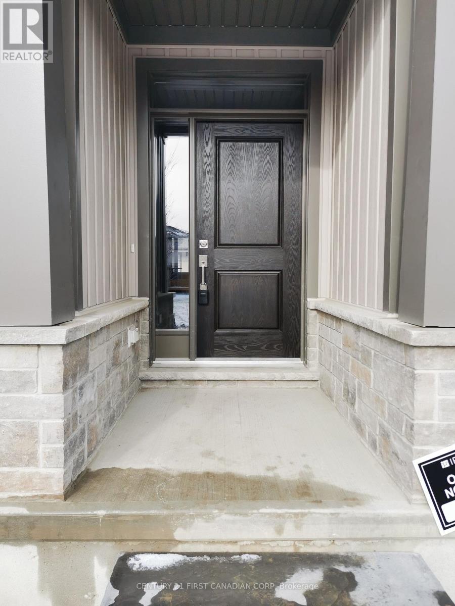 39 - 745 Chelton Road, London South, Ontario  N6M 0A2 - Photo 2 - X12392728