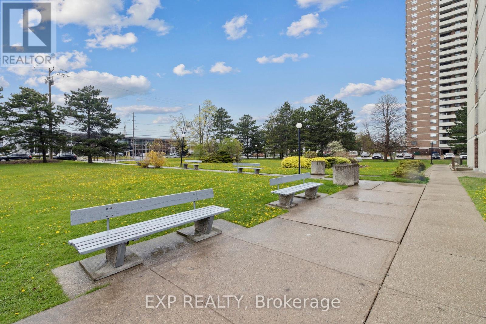 510 - 205 Hilda Avenue, Toronto, Ontario  M2M 4B1 - Photo 16 - C12237519