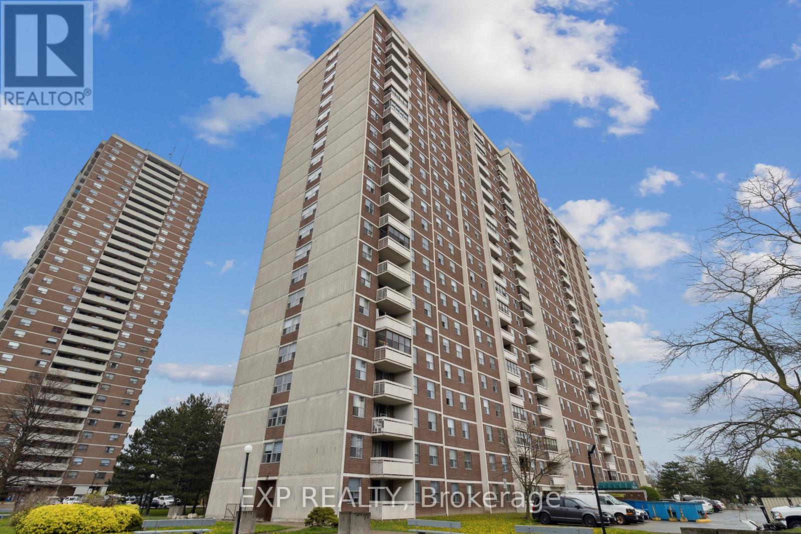 510 - 205 Hilda Avenue, Toronto, Ontario  M2M 4B1 - Photo 2 - C12237519
