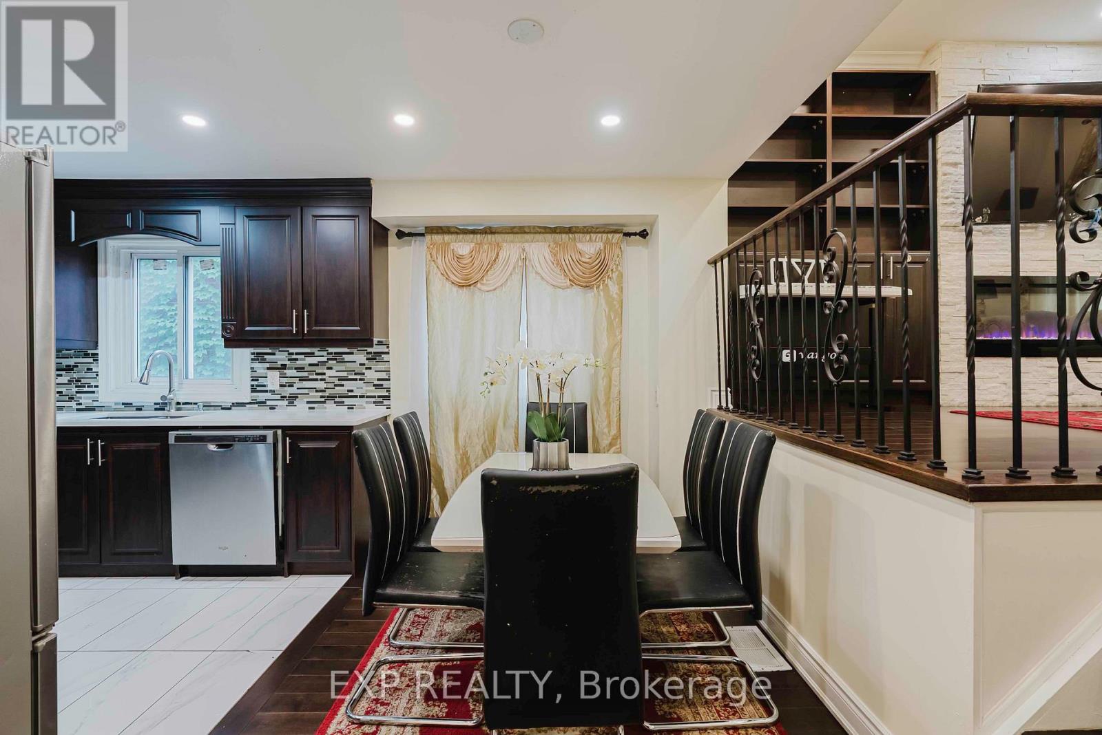 59 Festival Drive, Toronto, Ontario  M2R 3T9 - Photo 19 - C12295530
