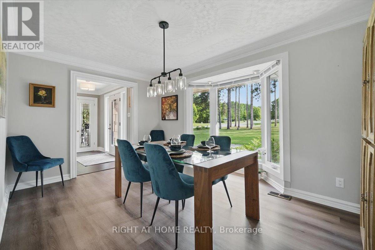 114 David Kennedy Drive, Ottawa, Ontario  K0A 1T0 - Photo 12 - X12392633