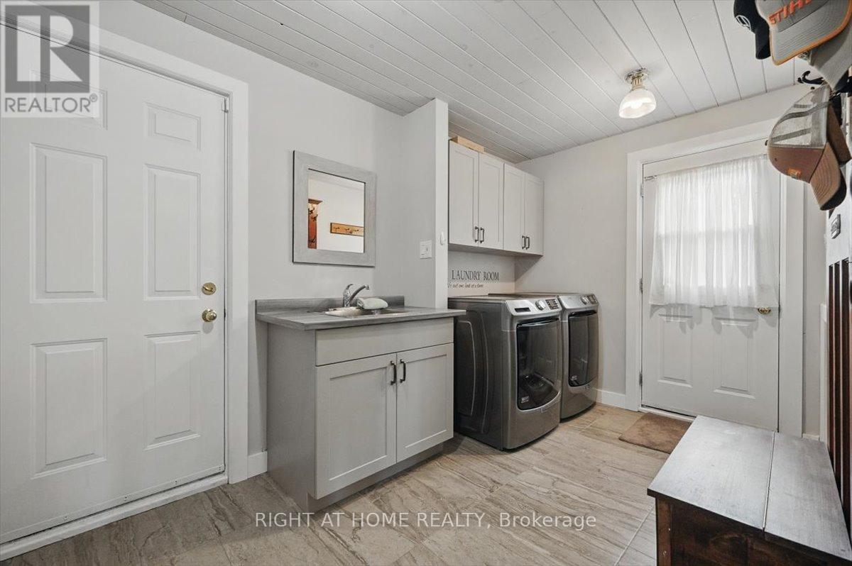 114 David Kennedy Drive, Ottawa, Ontario  K0A 1T0 - Photo 19 - X12392633