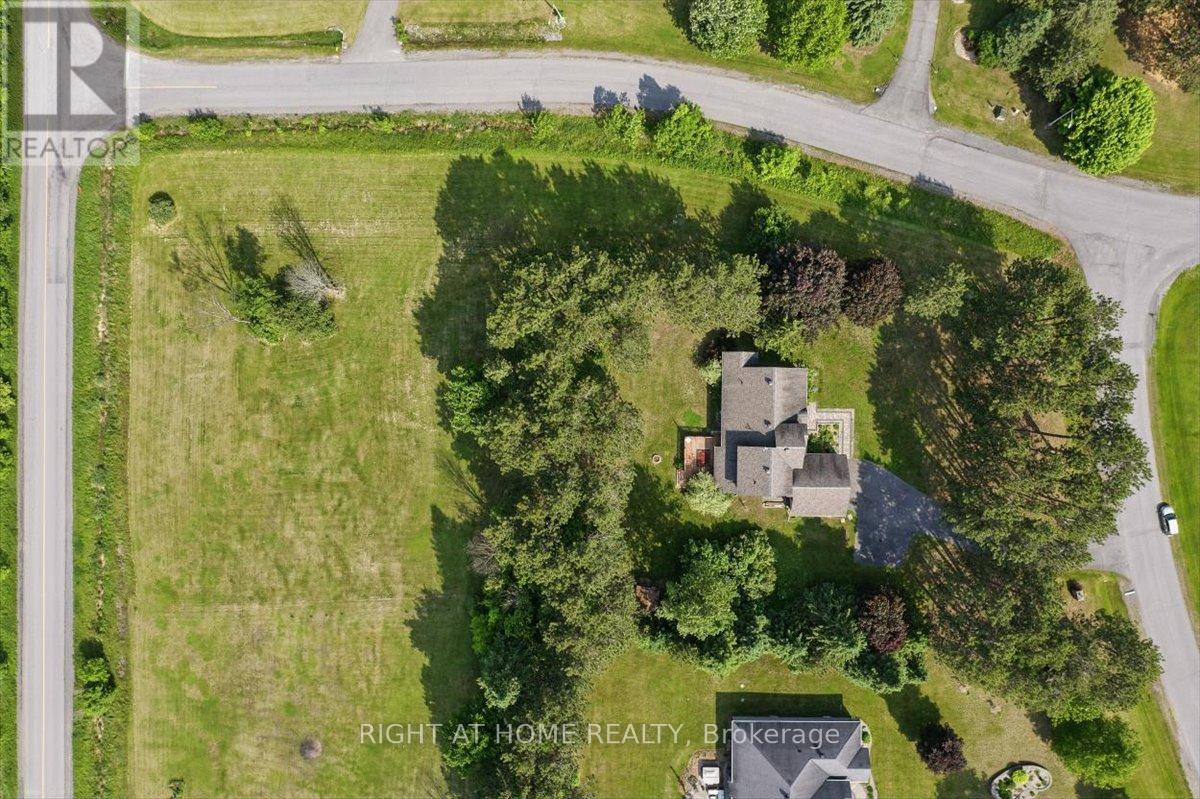 114 David Kennedy Drive, Ottawa, Ontario  K0A 1T0 - Photo 38 - X12392633