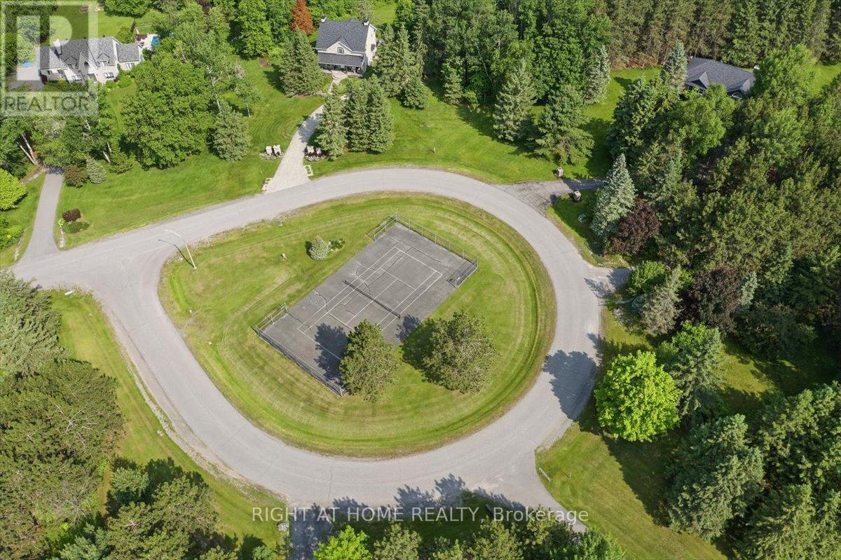 114 David Kennedy Drive, Ottawa, Ontario  K0A 1T0 - Photo 39 - X12392633
