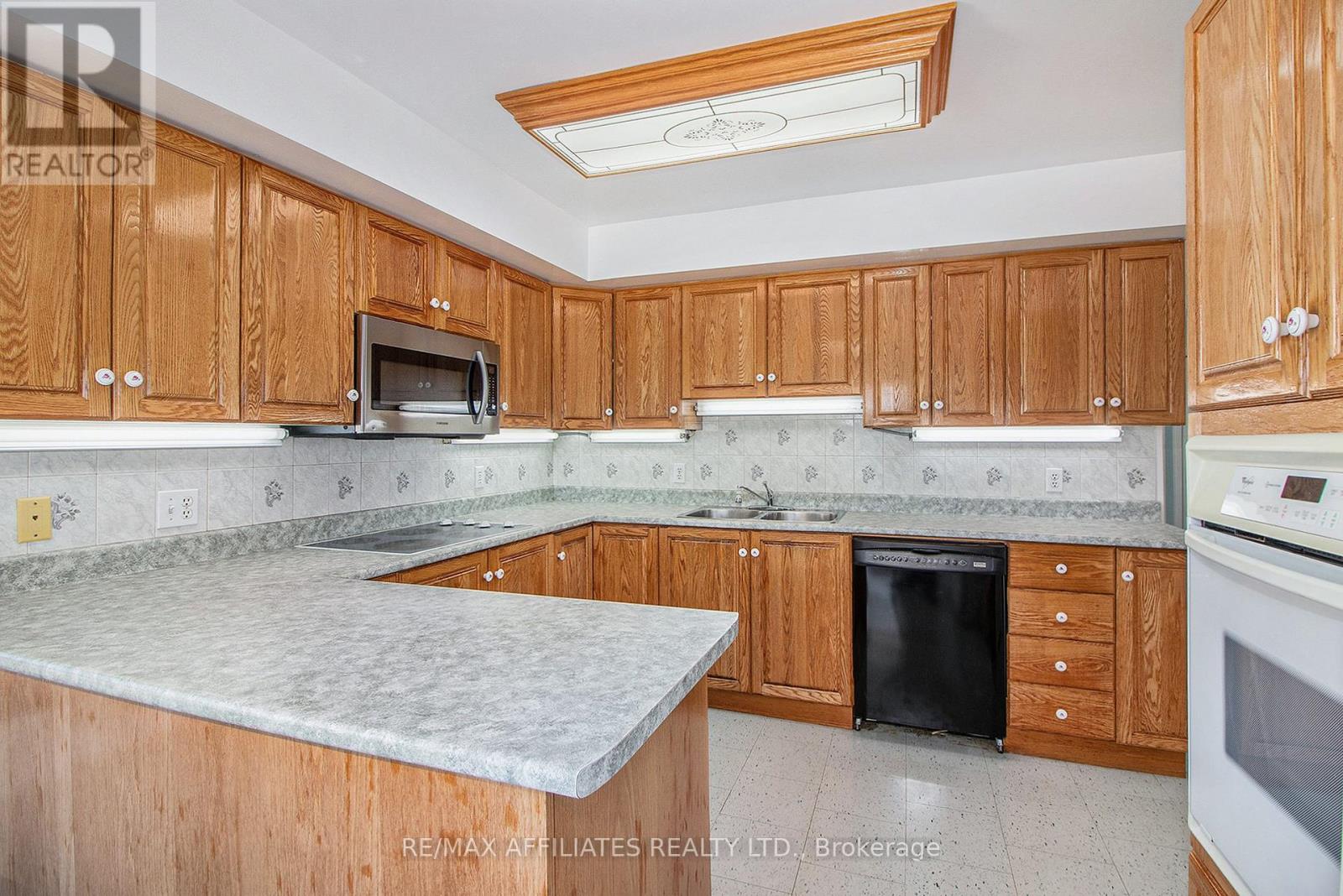 512 Route 600 E, Casselman, Ontario  K0A 1M0 - Photo 9 - X12392654