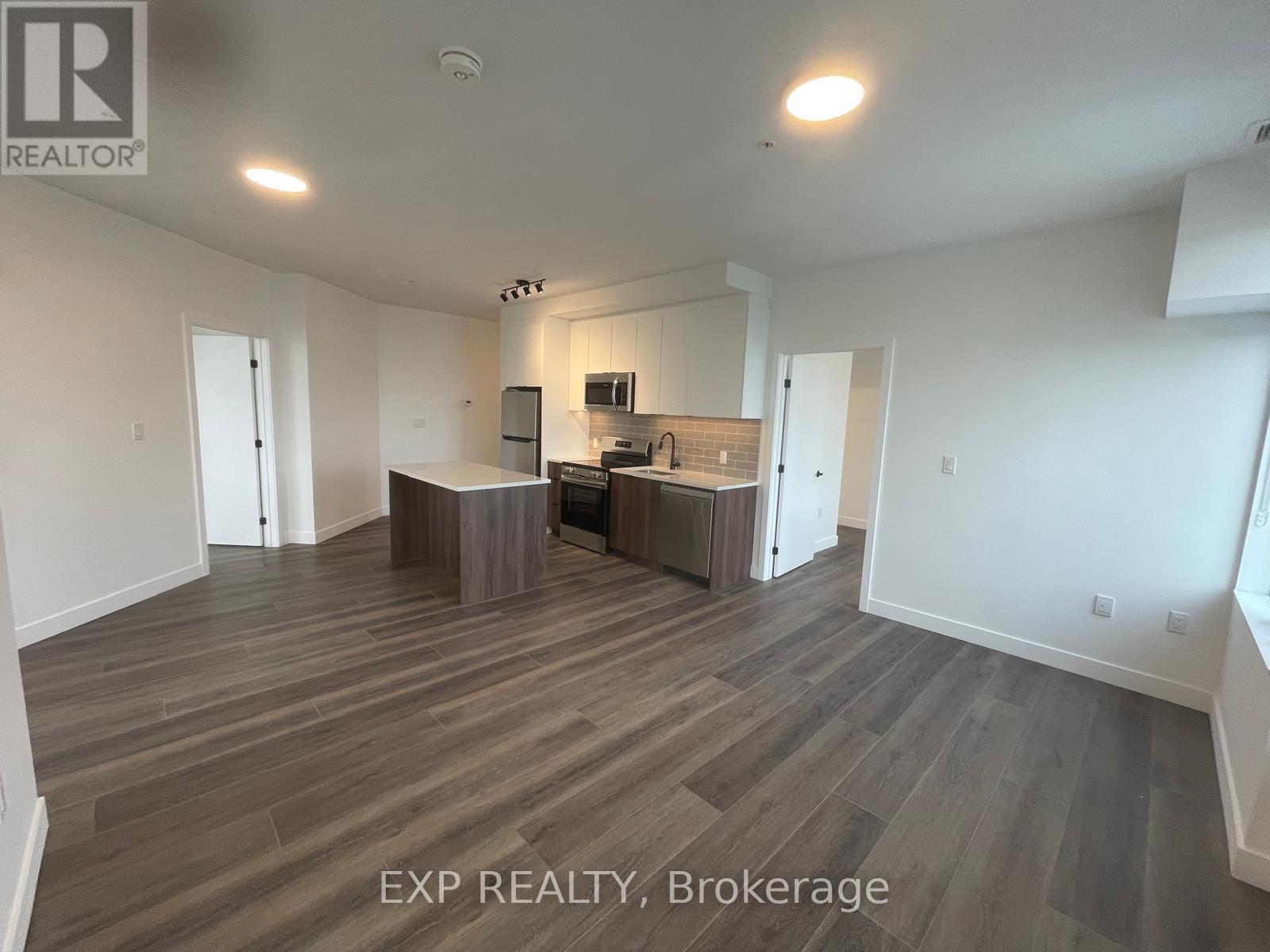 213 - 1600 James Naismith Drive, Ottawa, Ontario  K1B 5N8 - Photo 5 - X12392723