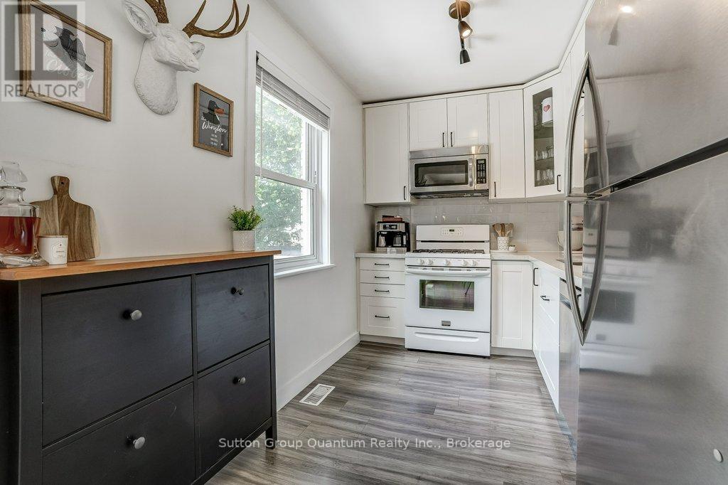 662 Upper Sherman Avenue, Hamilton, Ontario  L8V 3M5 - Photo 14 - X12392724