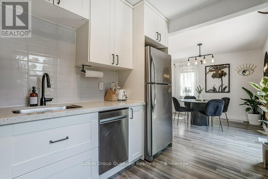 662 Upper Sherman Avenue, Hamilton, Ontario  L8V 3M5 - Photo 17 - X12392724