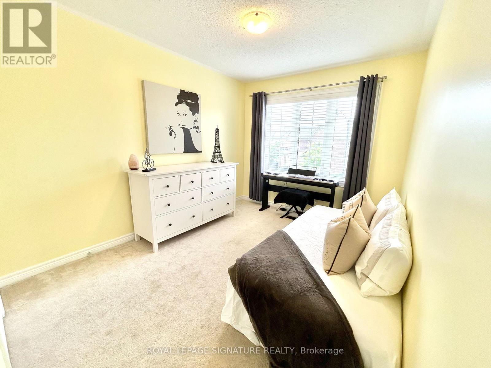 10 Zanetta Crescent, Brampton, Ontario  L6Y 6A3 - Photo 15 - W12392558