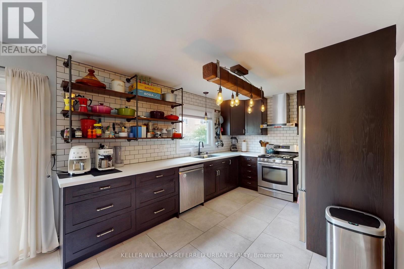 4489 Gladebrook Crescent, Mississauga (East Credit), Ontario  L5V 1E5 - Photo 13 - W12392570