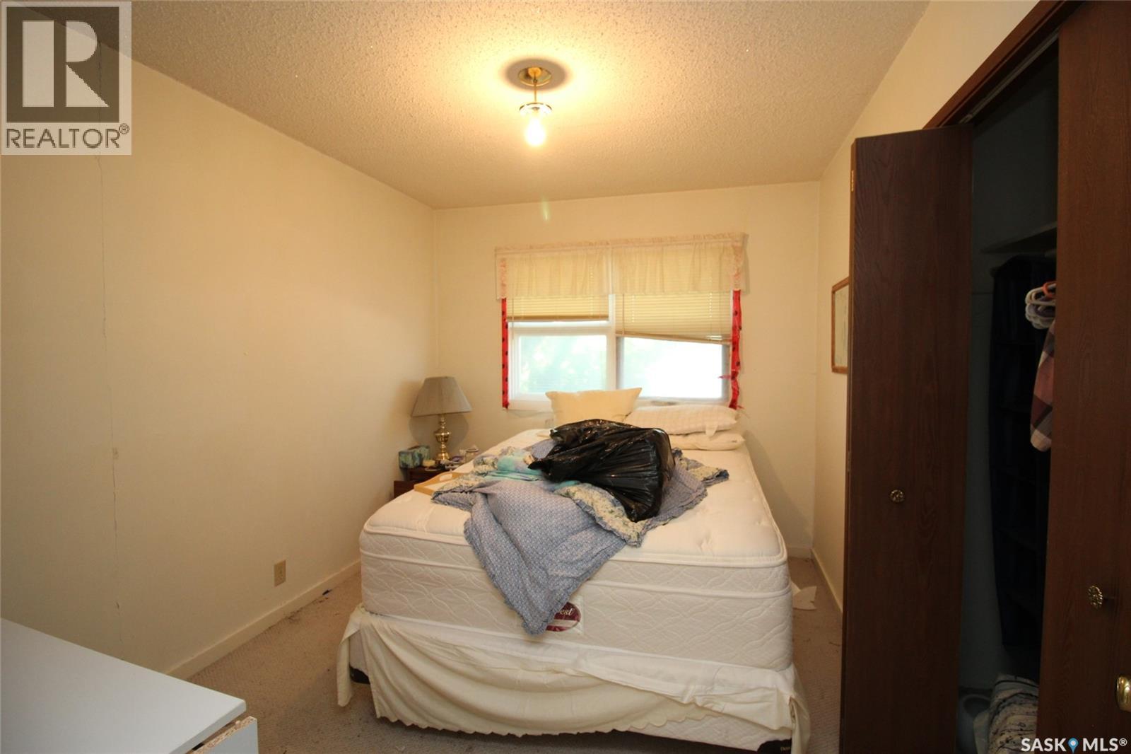 810 2nd Avenue S, Simmie, Saskatchewan  S0N 2N0 - Photo 12 - SK016453