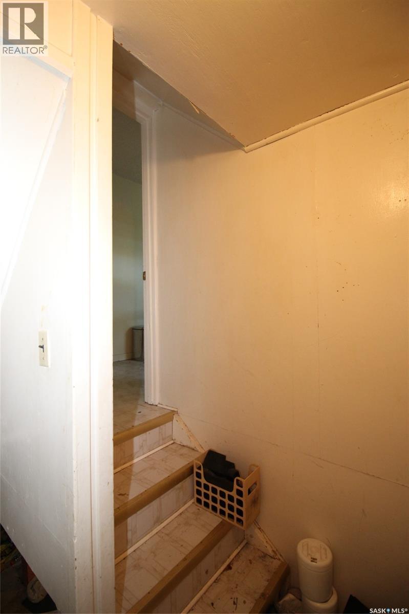 810 2nd Avenue S, Simmie, Saskatchewan  S0N 2N0 - Photo 24 - SK016453