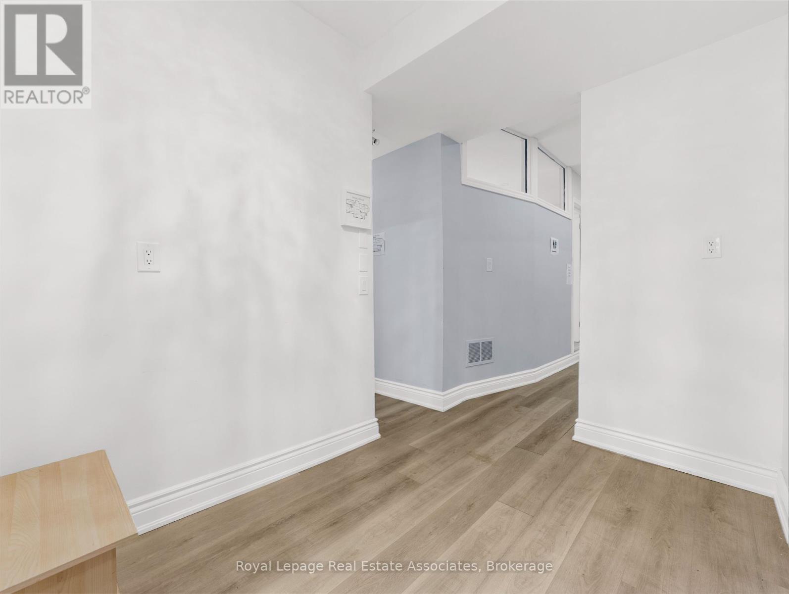 189 Hughson Street S, Hamilton, Ontario  L8N 2B6 - Photo 16 - X12392551