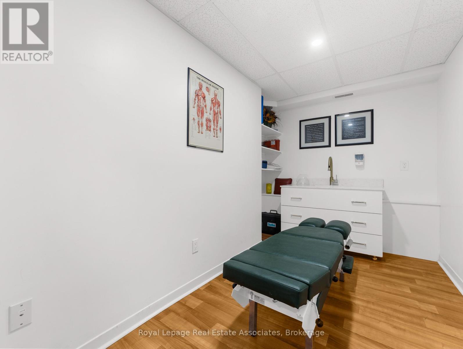 189 Hughson Street S, Hamilton, Ontario  L8N 2B6 - Photo 20 - X12392551