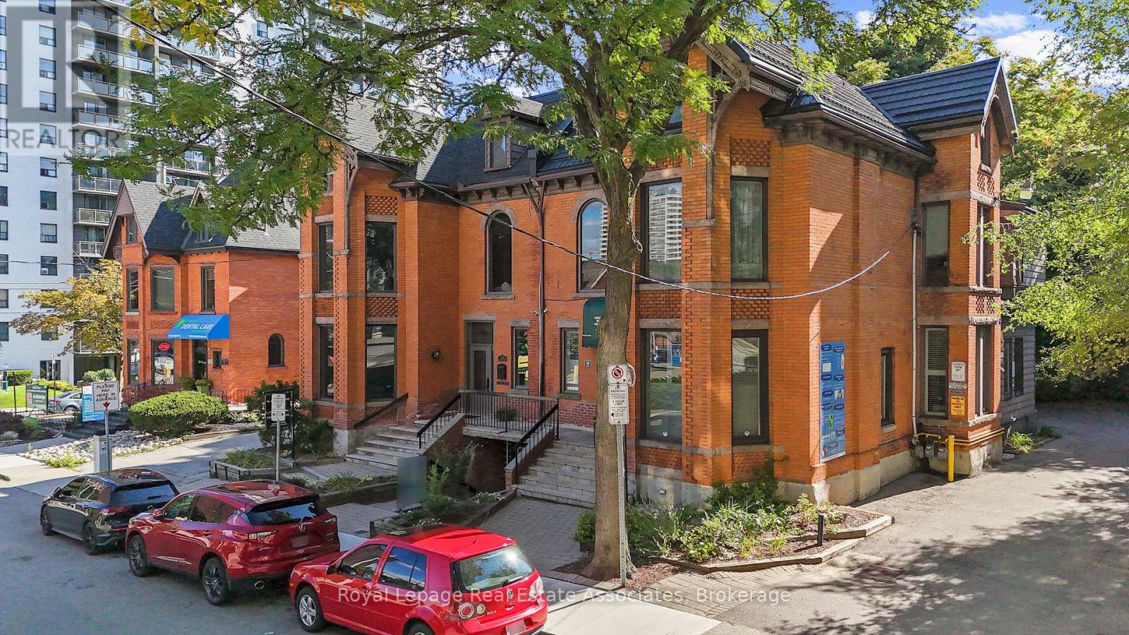 189 Hughson Street S, Hamilton, Ontario  L8N 2B6 - Photo 5 - X12392551