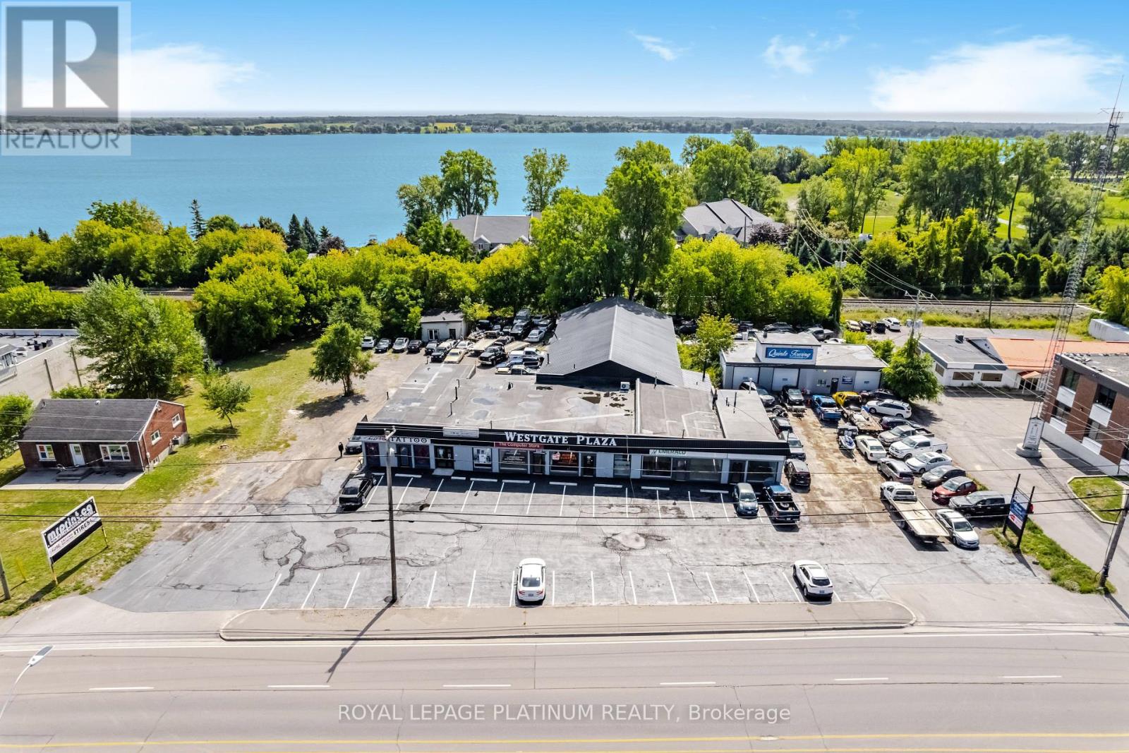 2 - 481 DUNDAS STREET W, Belleville, Ontario