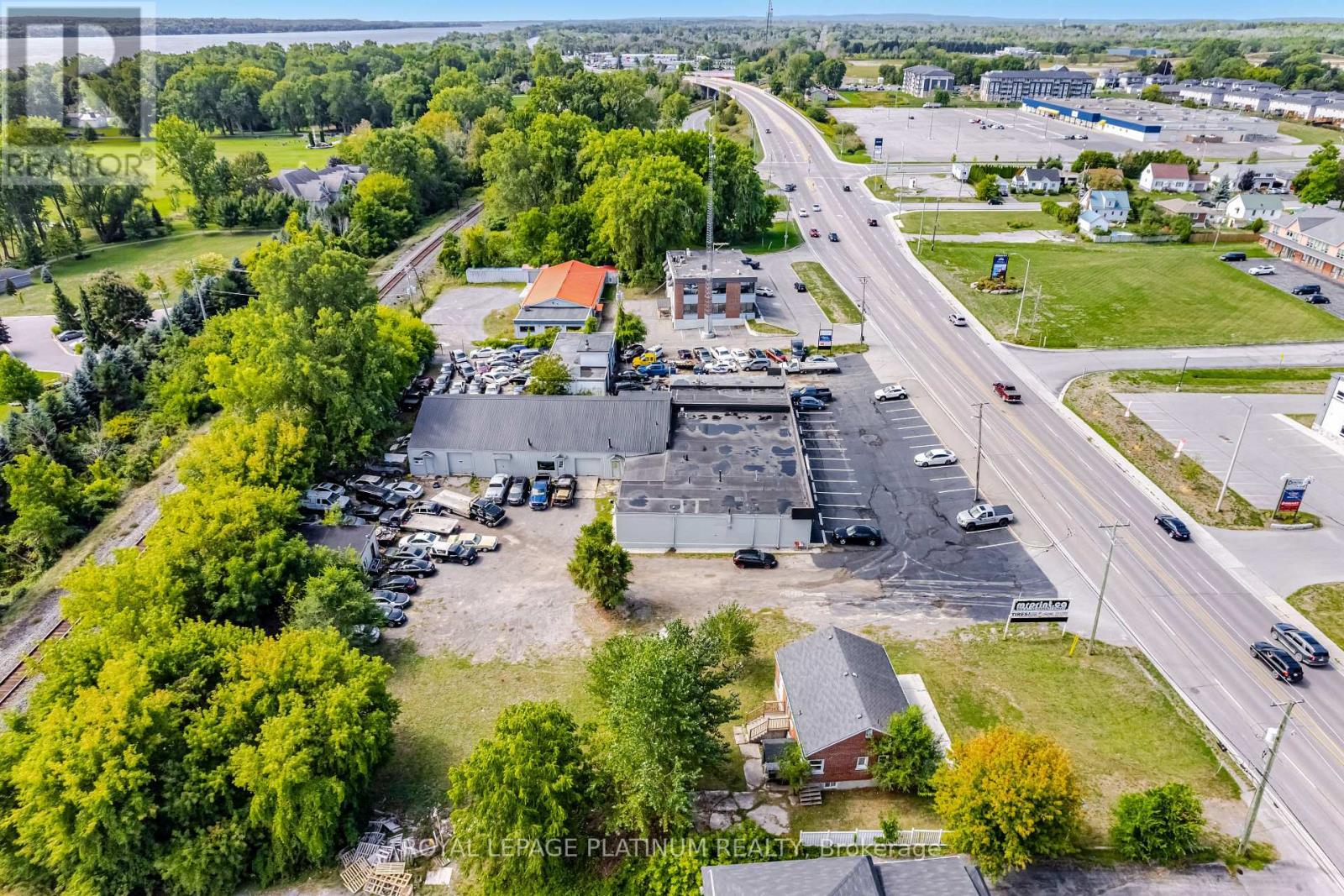 2 - 481 Dundas Street W, Belleville, Ontario  K8P 1B6 - Photo 20 - X12392555