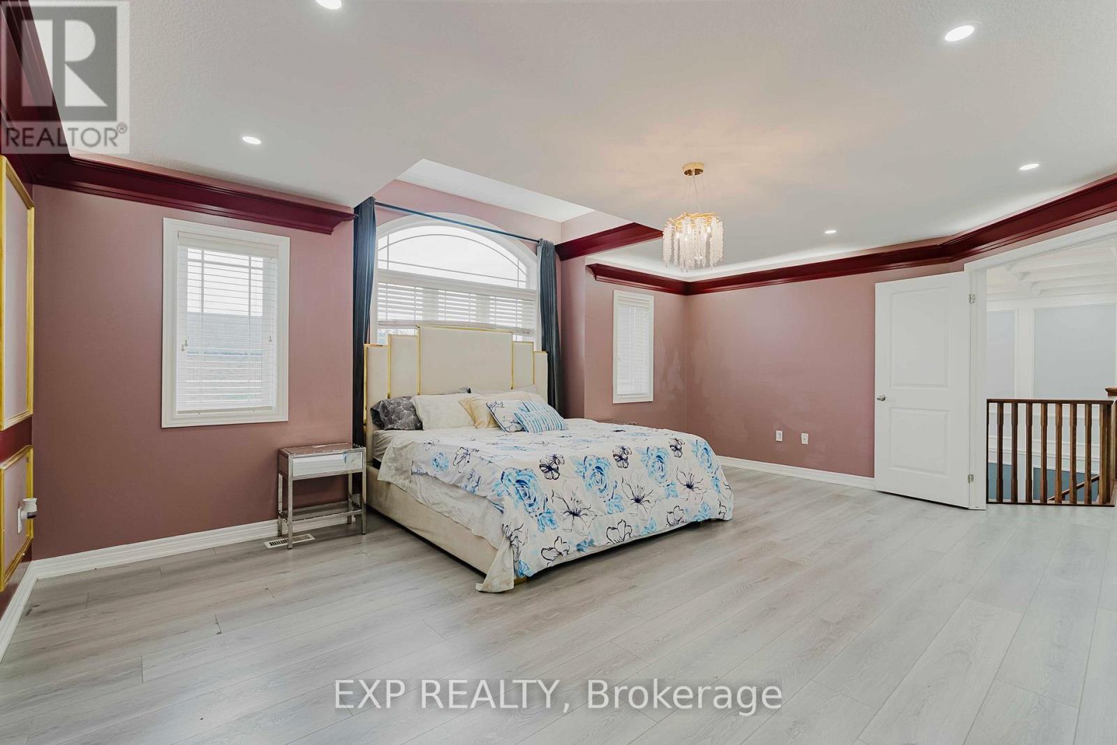 130 Kingsview Drive, Hamilton, Ontario  L8J 3X5 - Photo 27 - X12365626