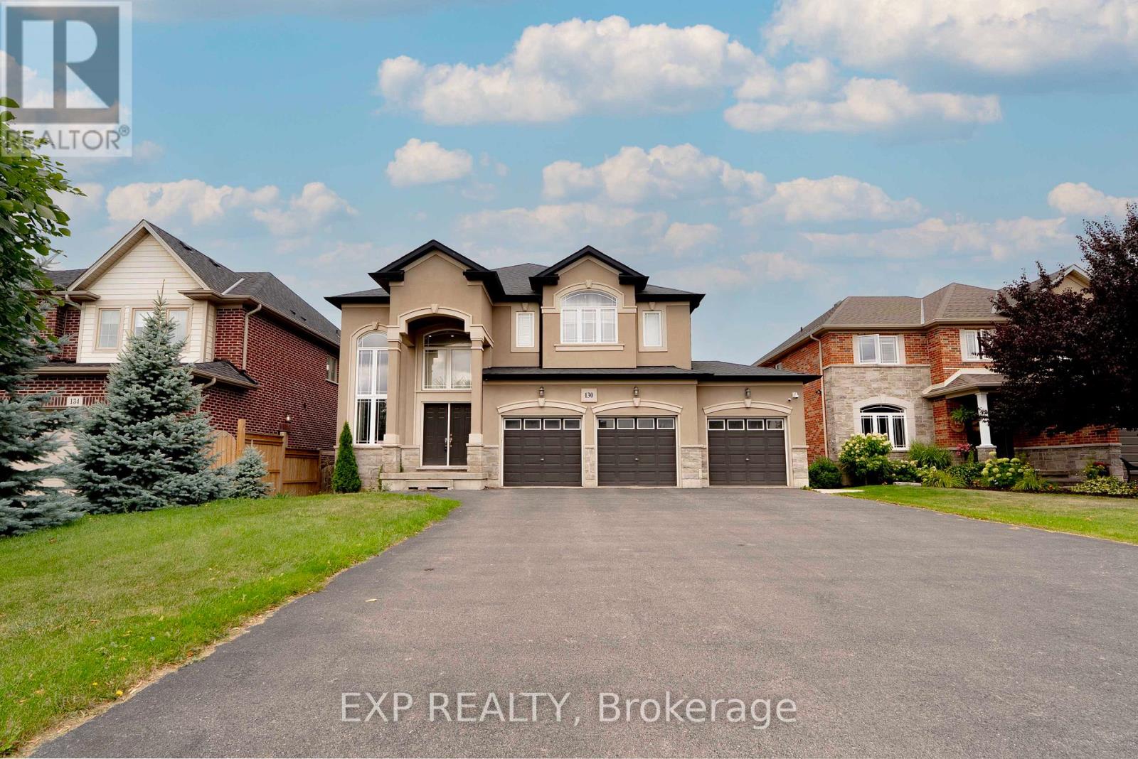 Property at 130 KINGSVIEW DRIVE image 4