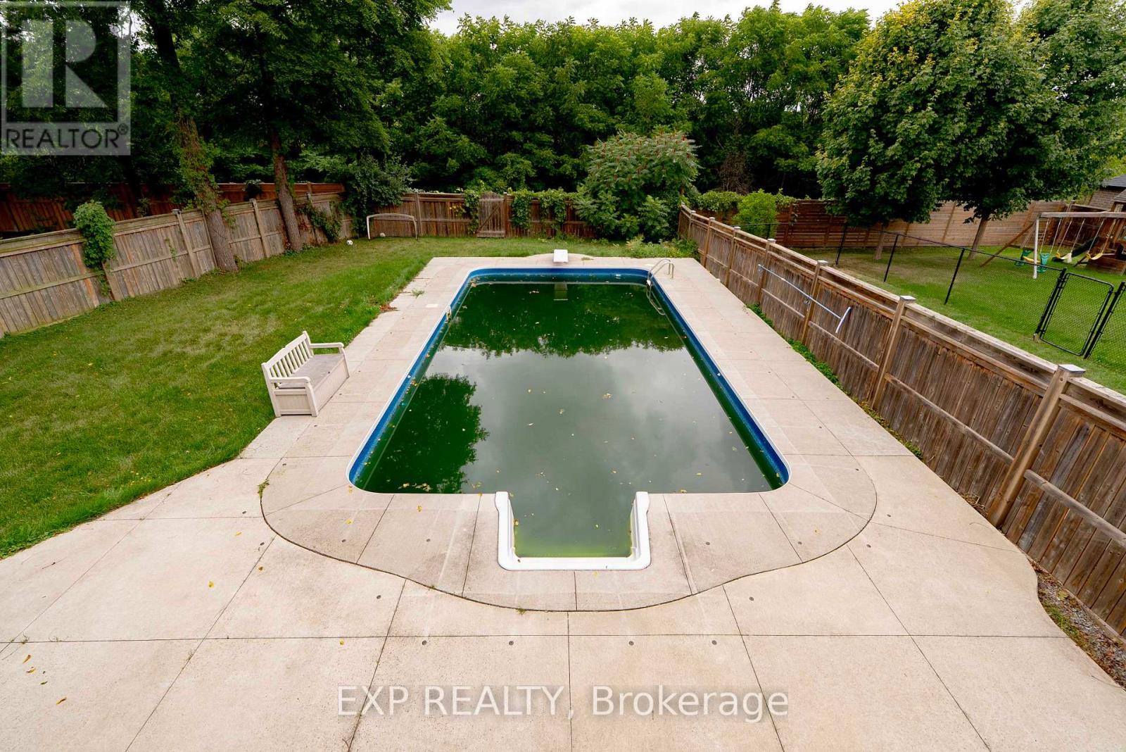 130 Kingsview Drive, Hamilton, Ontario  L8J 3X5 - Photo 44 - X12365626