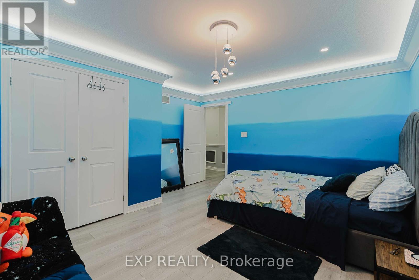 130 Kingsview Drive, Hamilton, Ontario  L8J 3X5 - Photo 39 - X12365626
