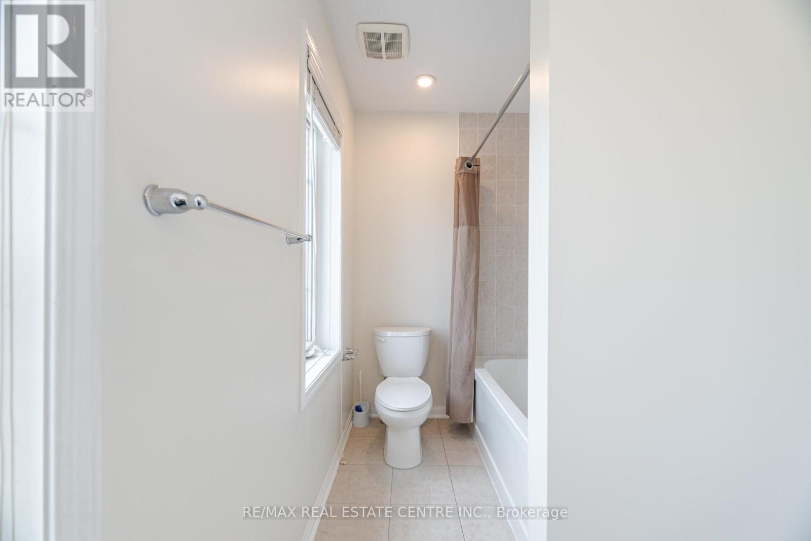 186 Gleave Terrace, Milton, Ontario  L9T 8N5 - Photo 29 - W12202195