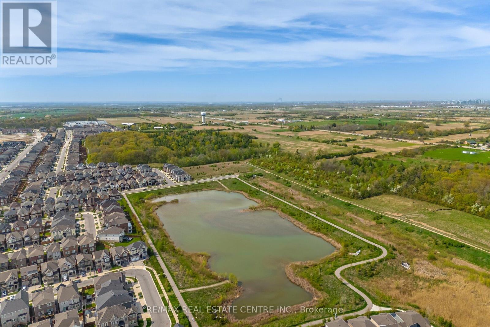 156 Camellia Crescent, Oakville, Ontario  L6H 1L2 - Photo 46 - W12332888